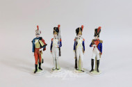3 Porzellan-Figuren ''Soldaten'',