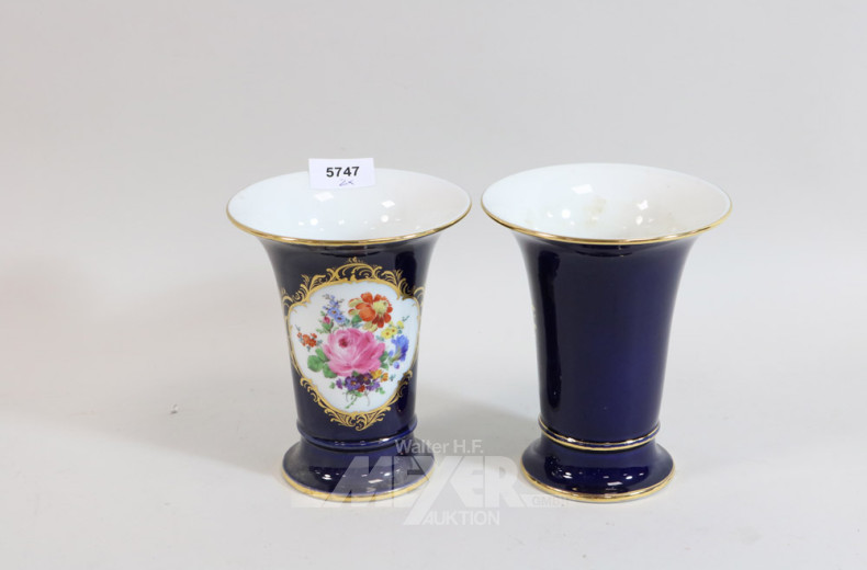 2 Porzellan-Vasen MEISSEN,