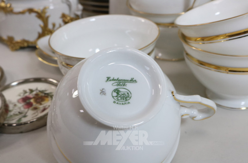 Posten versch. Porzellan-Serviceteile,