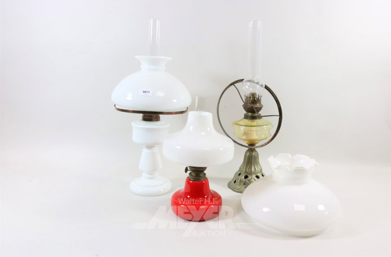 3 versch. Petroleumlampen,