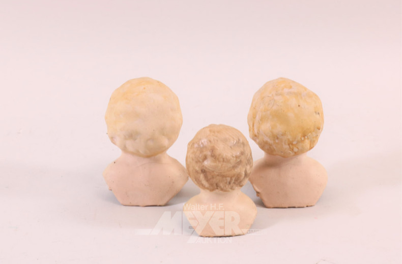 3 antike Puppenköpfe, farbig