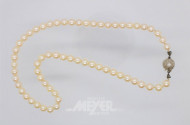 Zuchtperlenkette mit 333er GG-Schließe