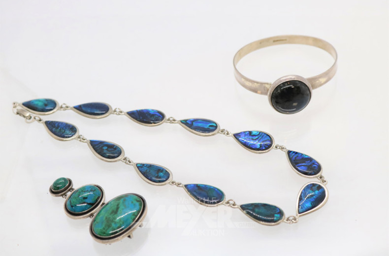 Schmuckkoffer mit Silberschmuck; u.a.