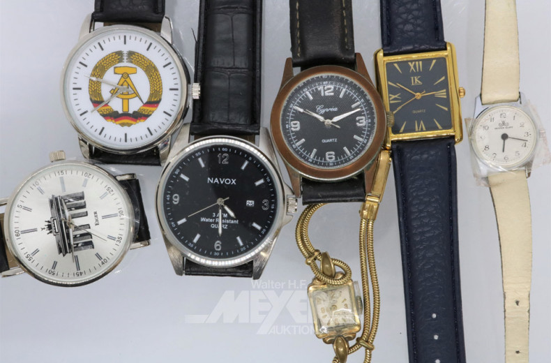 26 Armbanduhren, Tragespuren und