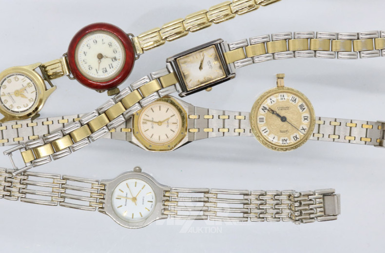 21 Damenarmbanduhren