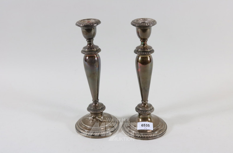Paar Kerzenleuchter, versilbert,