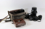 2 Kamera´s CANON sowie 1 Fernglas