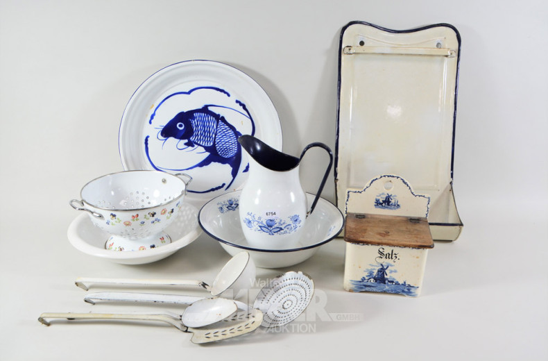 Posten Emalliertes: Nudelsieb, Kellen,