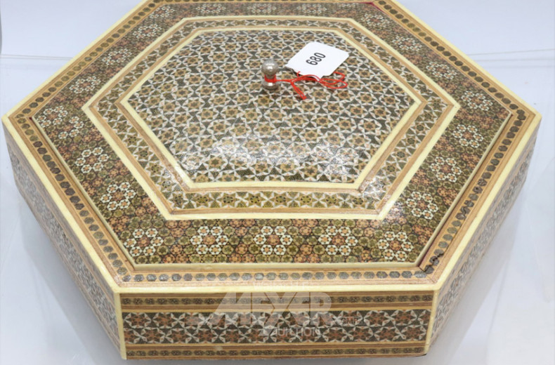 2 Orientalische Schmuck-Schatullen