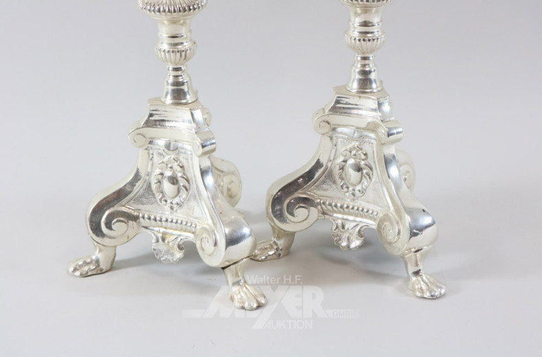 Paar ''Altarleuchter'', Metall;