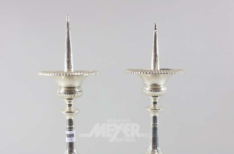 Paar ''Altarleuchter'', Metall;