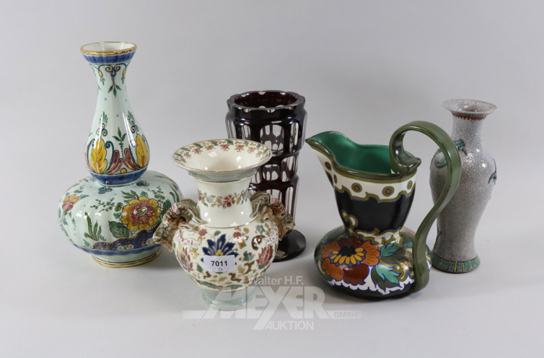 5 versch. Keramik und Kristall-Vasen