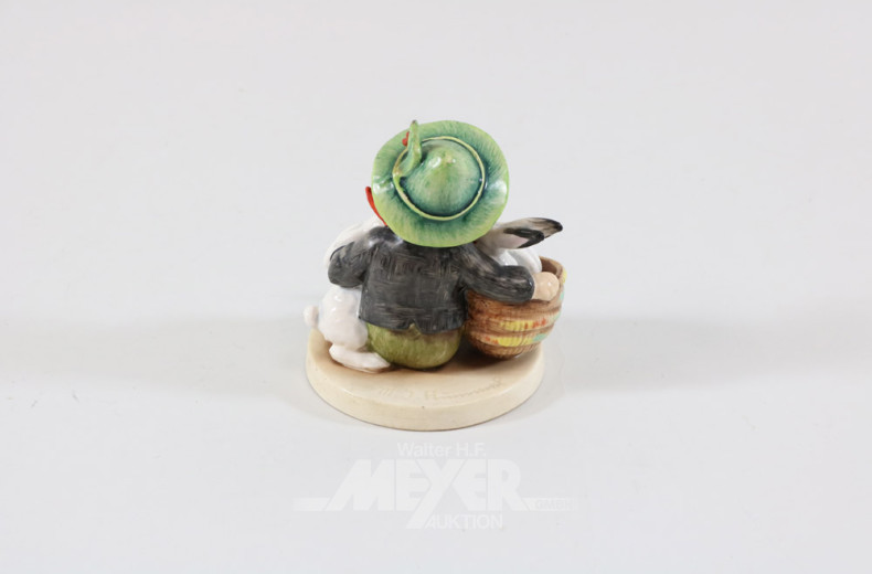 Porzellan-Figur, ''Knabe mit Hasen''