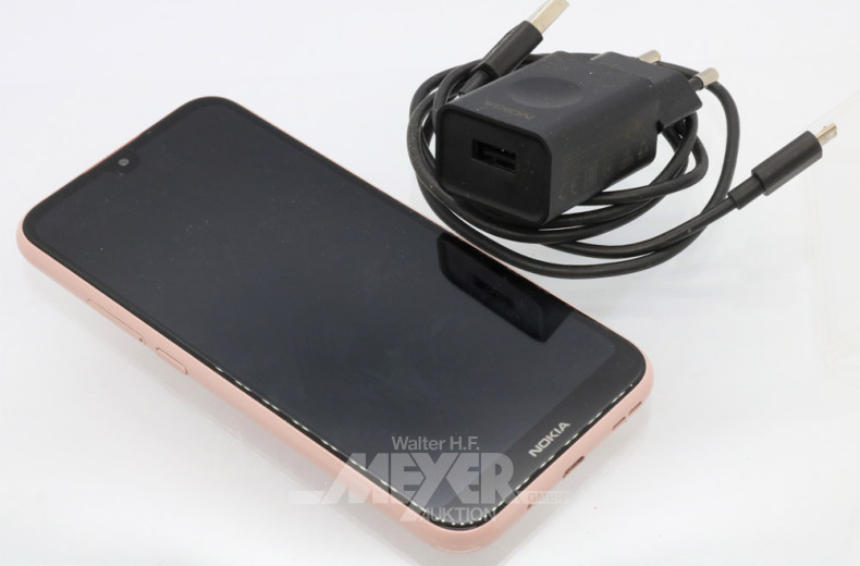 Smartphone ''NOKIA'' mit Ladekabel