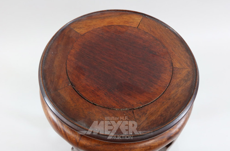 2 asiatische Blumenhocker, Mahagoni