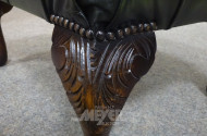 Fußhocker, Mahagoni mit Leder grün