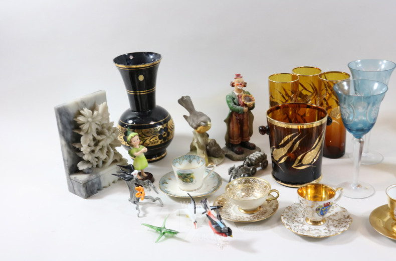 Posten Porzellan u. Glas: