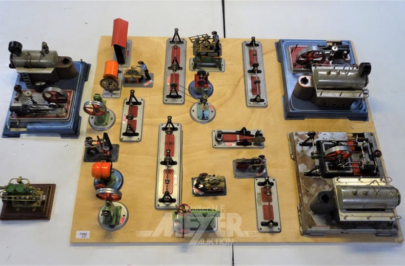 3 Dampfmaschinen, u.a. WILESCO