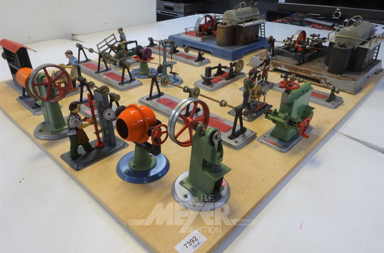 3 Dampfmaschinen, u.a. WILESCO