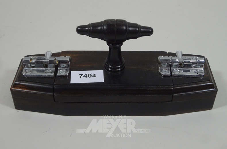 Gewichtsatz im Holzkasten