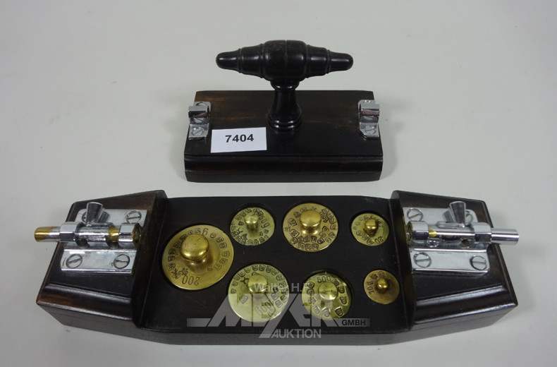 Gewichtsatz im Holzkasten