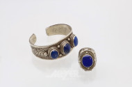 Armreif und Ring, Silber