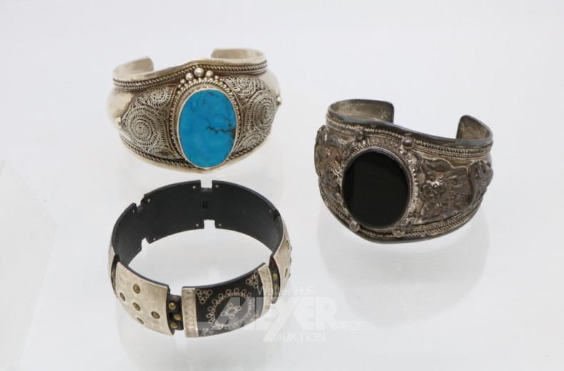 11 Armreifen, Silber