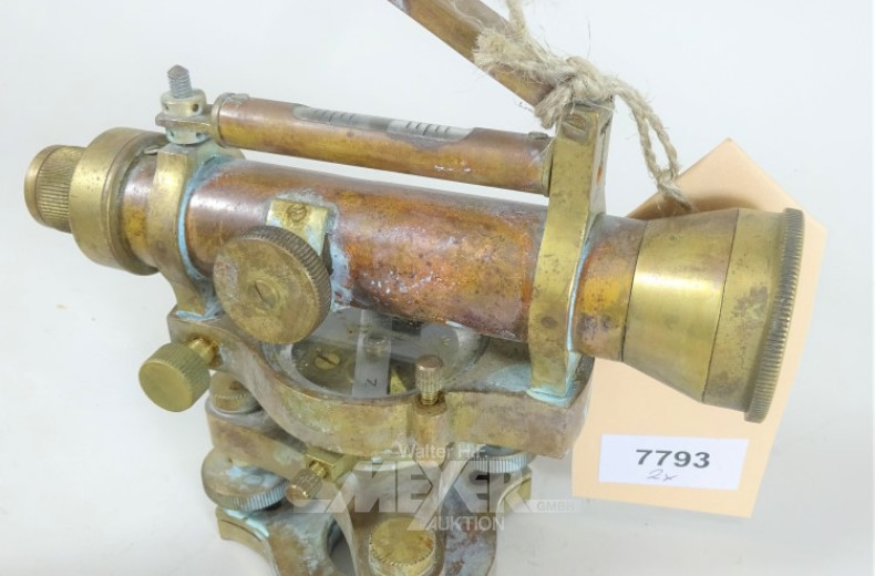 altes Theodolite, bez.: STANLEY London