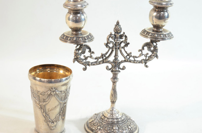 2 Plated Deko: Leuchter und Pokal