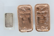 2 Kupferbarren à 500 g sowie