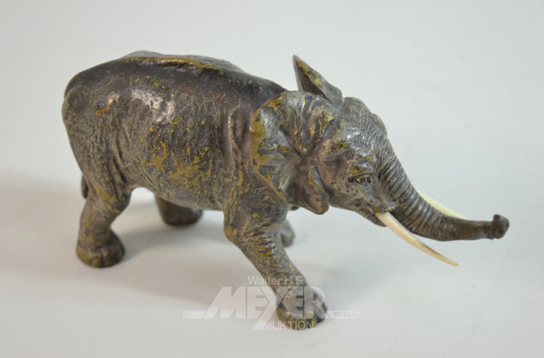 Bronze Figur ''Elefant''