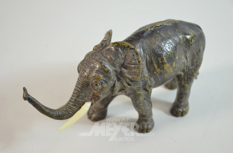 Bronze Figur ''Elefant''