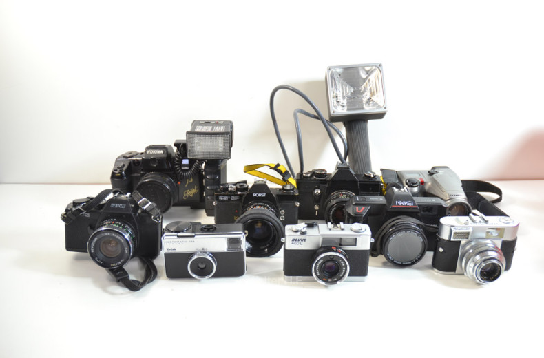 großer Posten Fotoapparate und Zubehör,