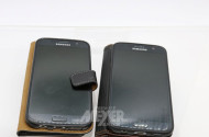 2 Smartphone SAMSUNG mit Ladekabel