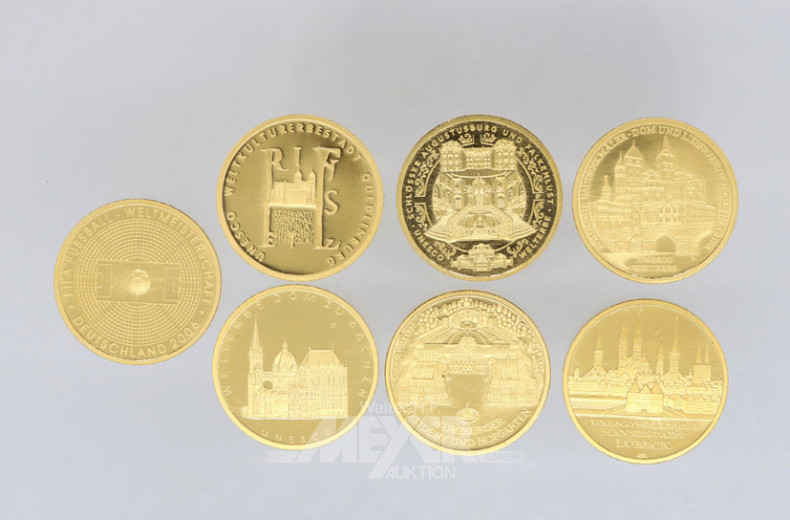 7 verschiedene Gedenk-Goldmünzen