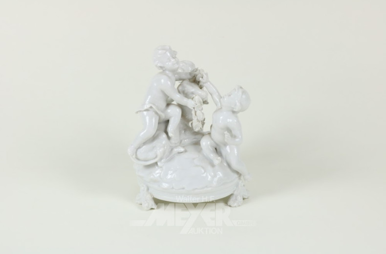 Porzellan-Gruppe, ''Putti mit