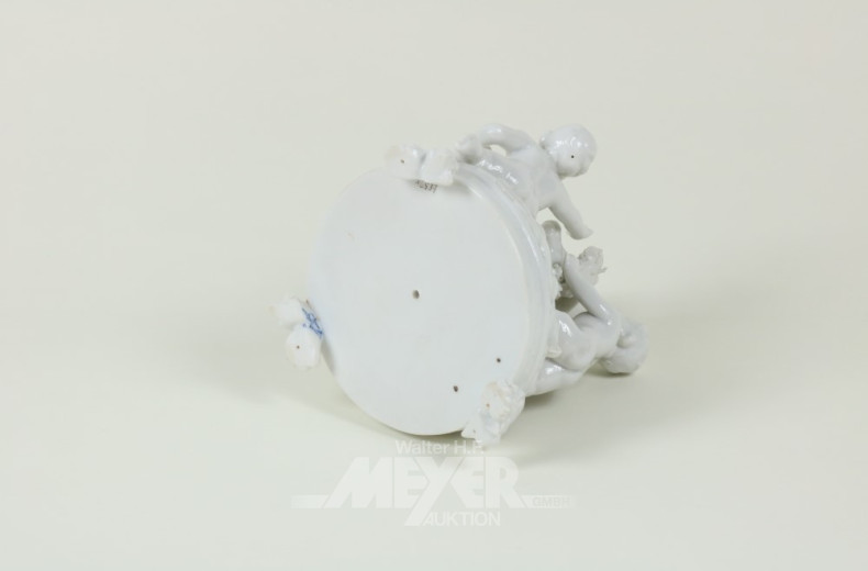 Porzellan-Gruppe, ''Putti mit