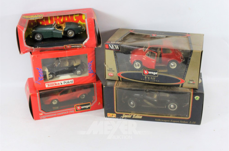 8 Modellautos u.a. BURAGO u. SOLIDO