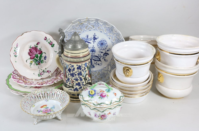 Posten Porzellan-Keramik-Dekorationen: