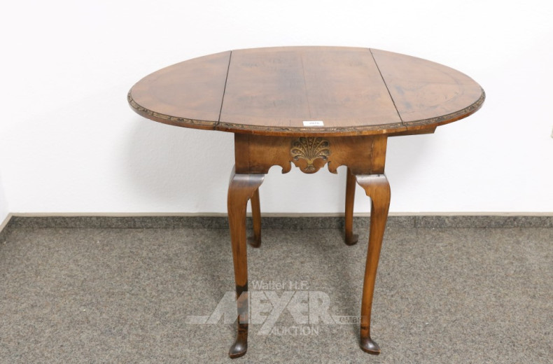 kleiner Beistelltisch, Mahagoni,