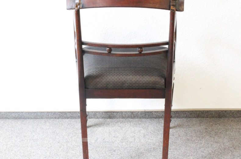 Armlehnstuhl, 19. Jh., Mahagoni