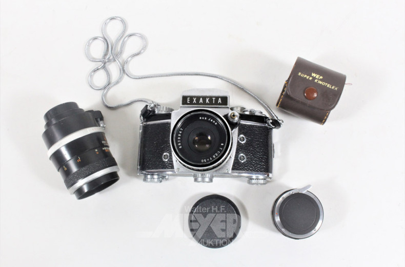 Vintage Fotokamera EXAKTA mit Tasche