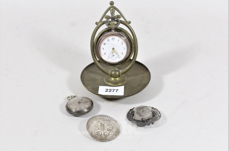 Taschenuhrenständer mit 2 versch.