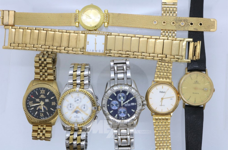 28 div. Armbanduhren, u.a. FOSSIL,