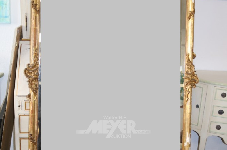 gr. Spiegel im Barockstil,