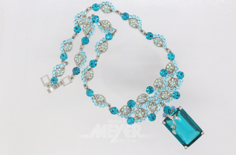2 Modeschmucksets: Collier und Ohrringe