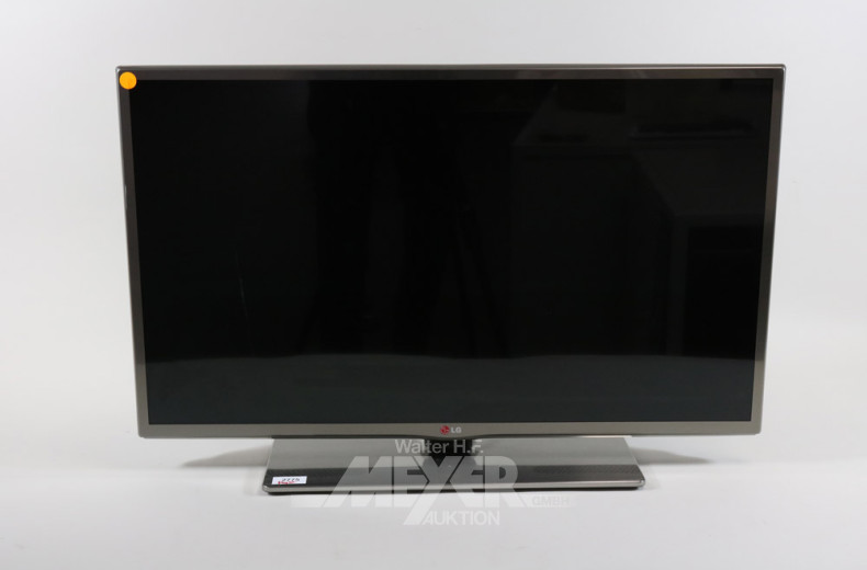 Smart TV LG 32'', silber
