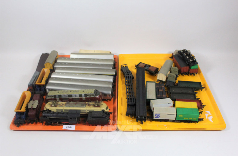 Posten div. Lokomotiven, Waggons