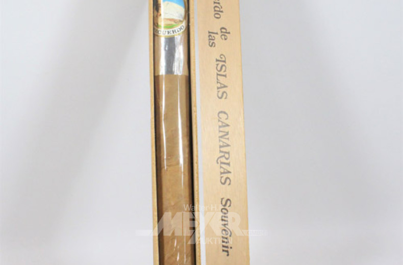 Zigarre im Holzkasten, ca. 56 cm