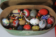 Posten Oster-Dekorationen u. -Eier, u.a.